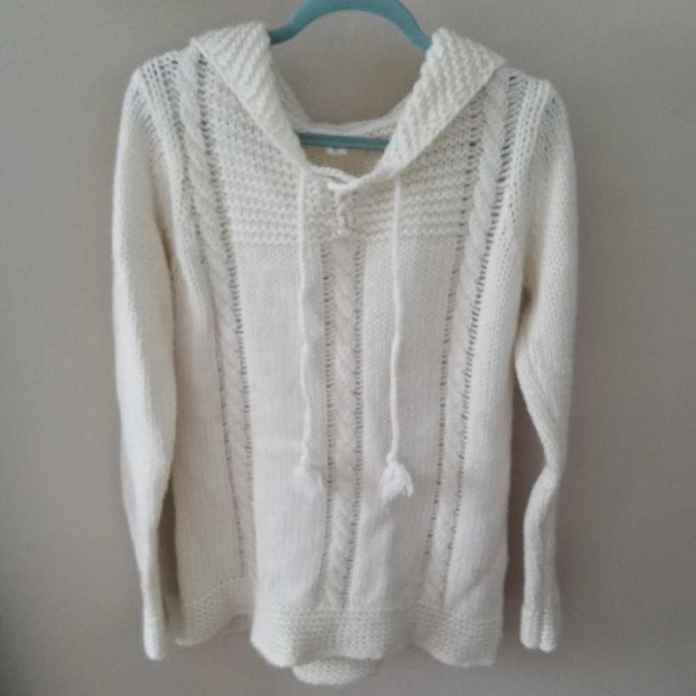 Pullover Sweater